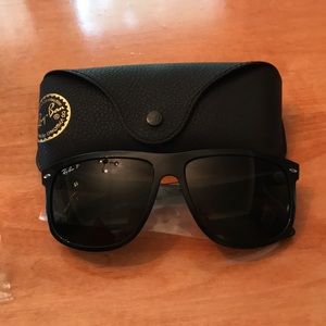 Ray-Ban RB4147 unisex.